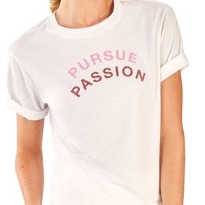 Fabletics Pursue Passion Tee Size XL
